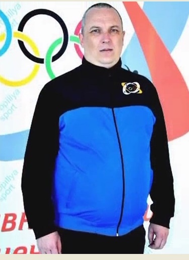 Учитель фізкультури з Добропілля Максим Березовий став лауреатом Всеукраїнського конкурсу для вчителів фізичної культури закладів загальної середньої освіти «Футбольний вчитель року» – 2025!